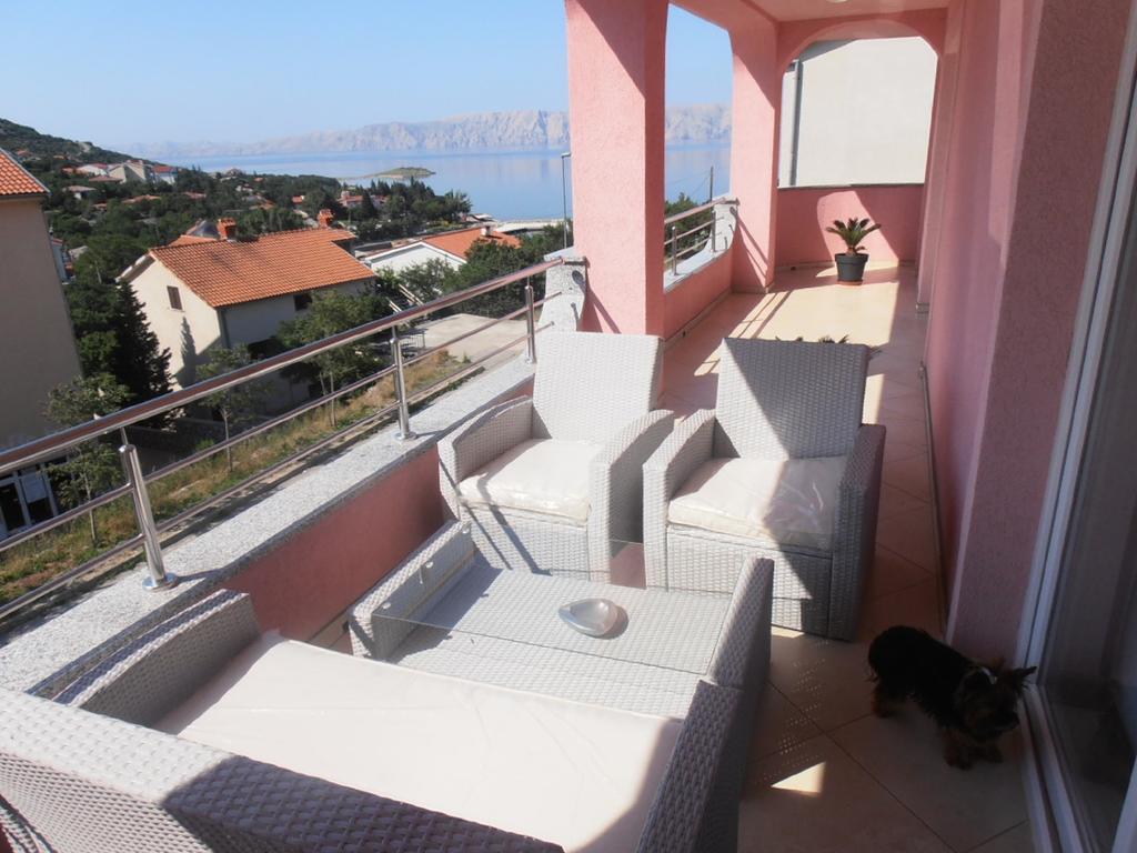 Apartments Cosic Klenovica Quarto foto